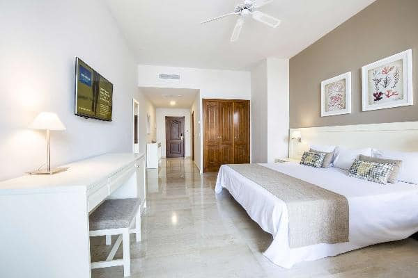 Junior Suite Room at Bahia Principe San Felipe