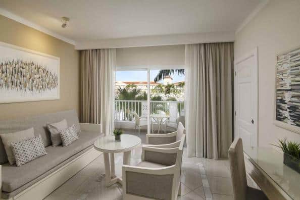 Habitación Junior Suite Deluxe Luxury Bahia Principe Fantasia 7 es
